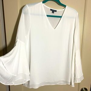 🆕️👚ALFANI White angel 😇 sleeve top